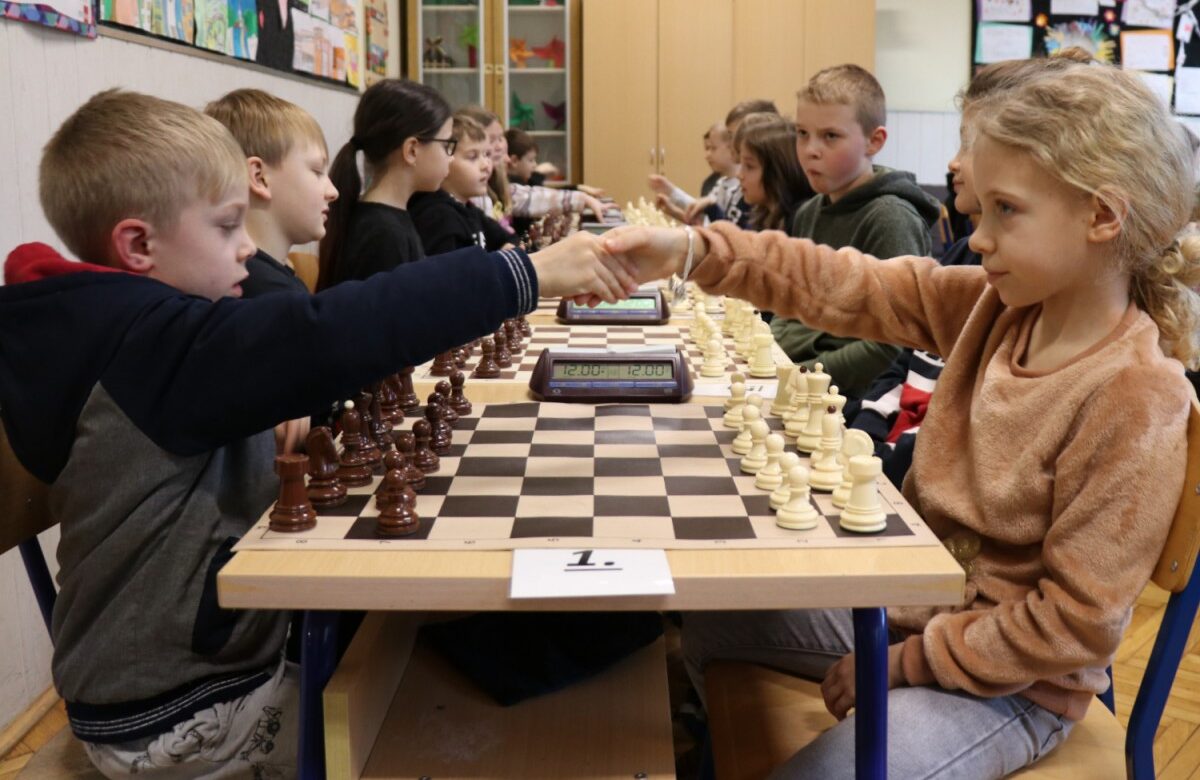 Veliki interes za šah među osnovnoškolcima