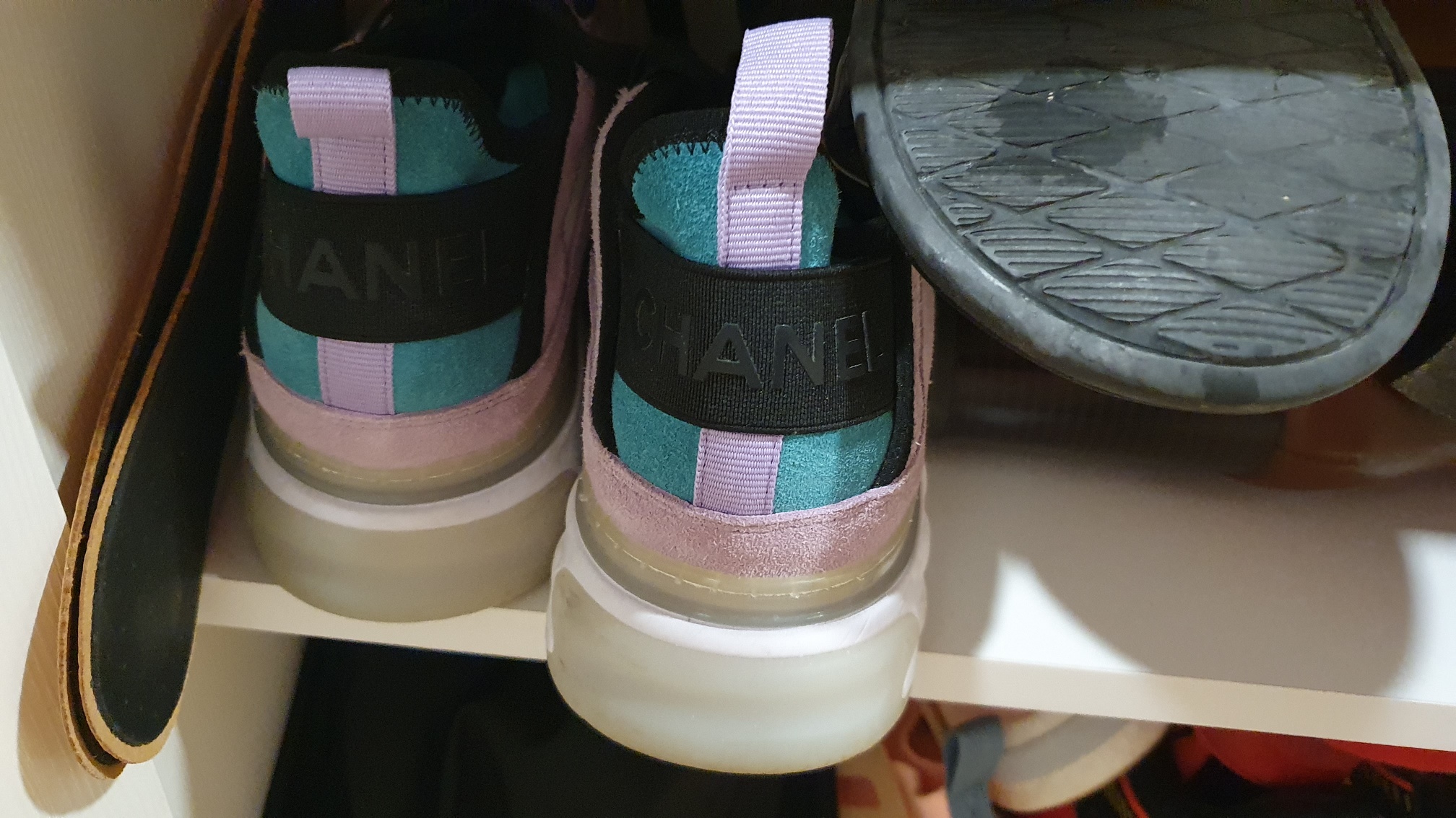 Svoje tenisice platila 1900 eura?!