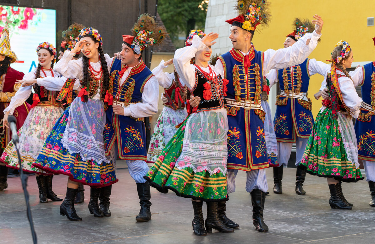 U Varaždinskim Toplicama otvoreno drugo izdanje Međunarodnog folklornog festivala COFA