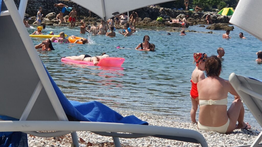 Obustavljen javni poziv za izlet na more za umirovljenike iz Varaždina. Doznajemo razlog