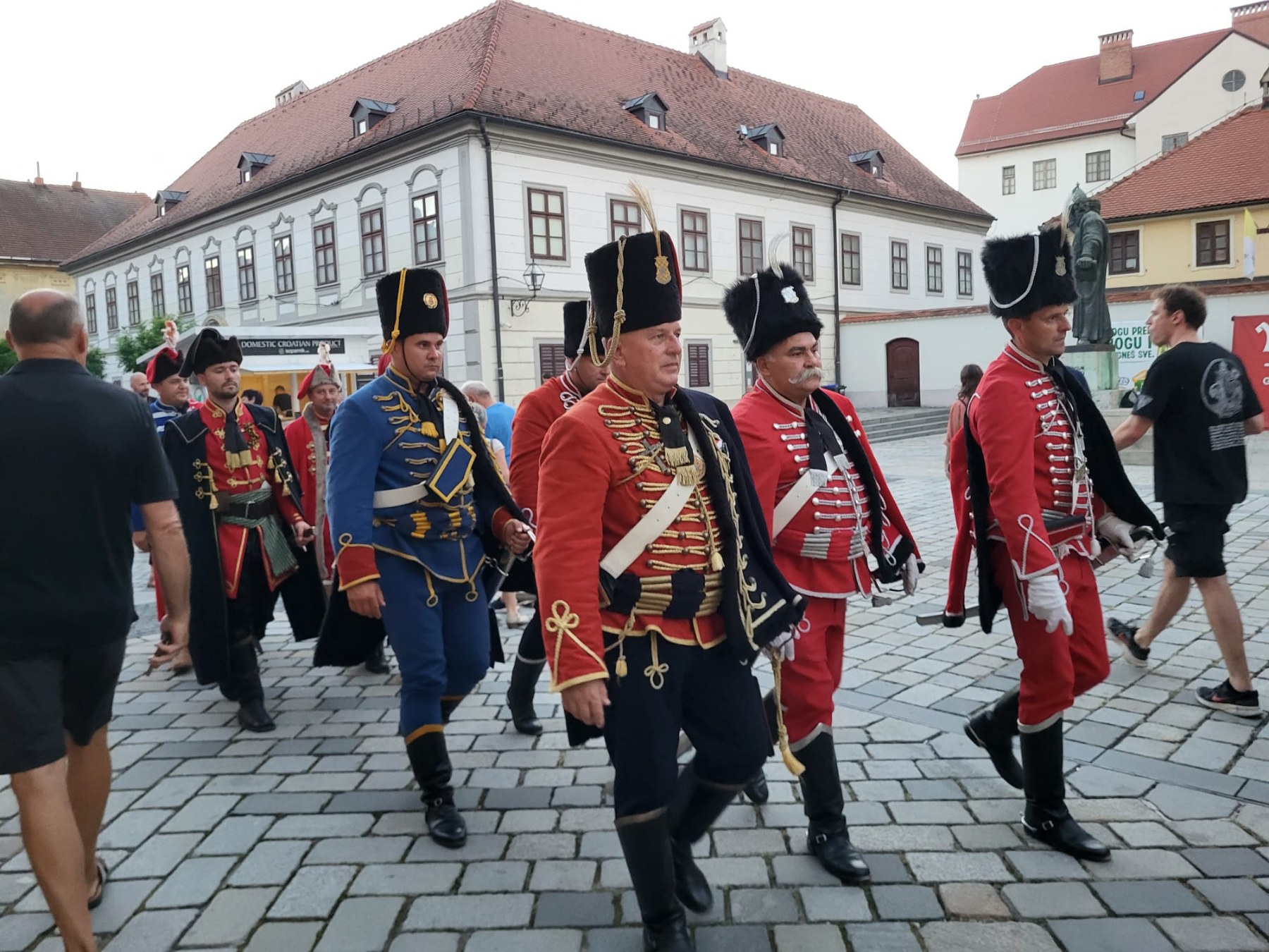 Husarska garda Varaždinske županije ugostila  povijesne postrojbe