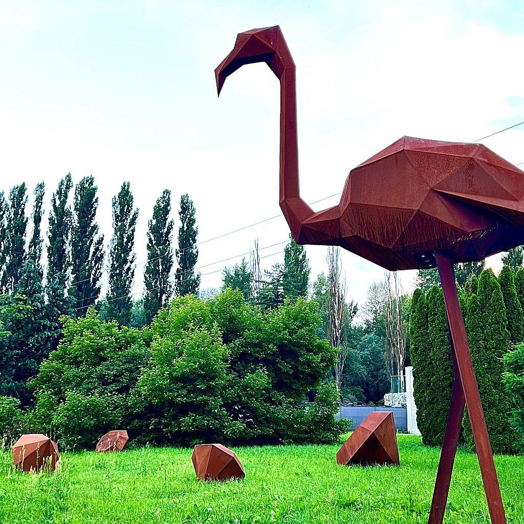 Monumenti Nikole Vudraga u varaždinskom parku tijekom Špancirfesta