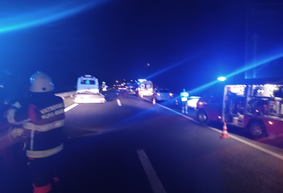 Teška prometna na autocesti kod Brezničkog Huma. Izašli vatrogasci, hitna, policija