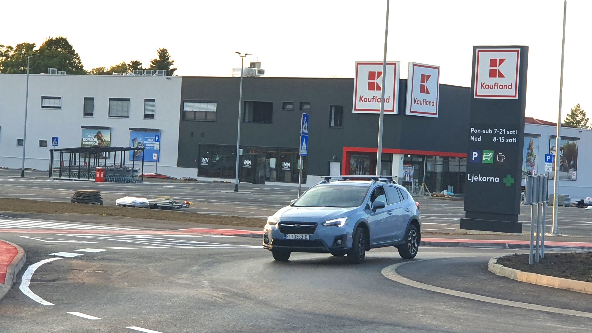 Kaufland ponovno povećava plaće, božićnice…