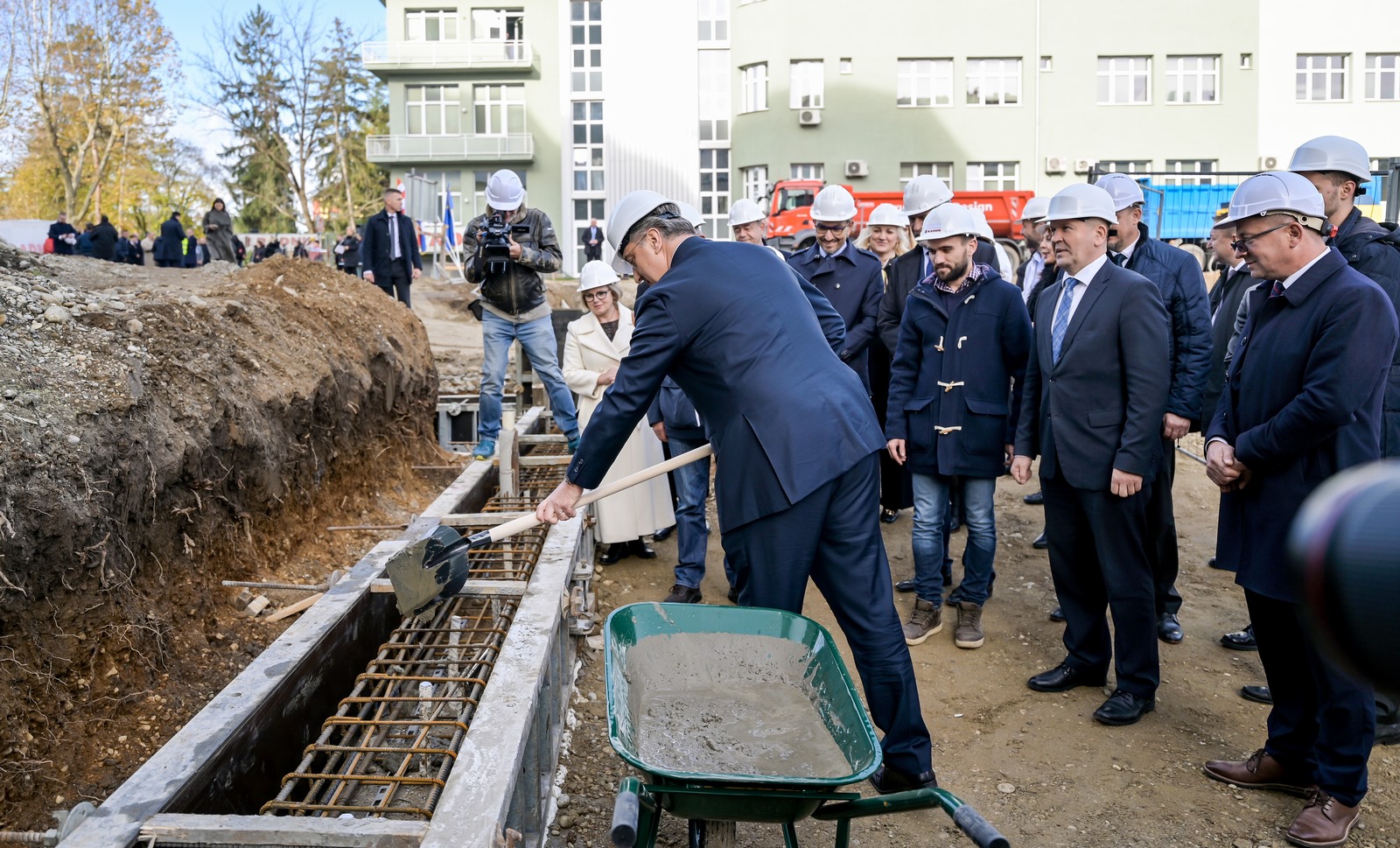 Svečano položen kamen temeljac za gradnju Centralnog operacijskog bloka Opće bolnice Varaždin  