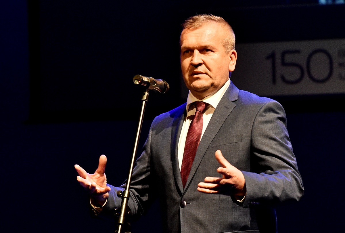 Stričak: “Da vidimo tko se iz gradske vlasti liječio, a tko predozirao”