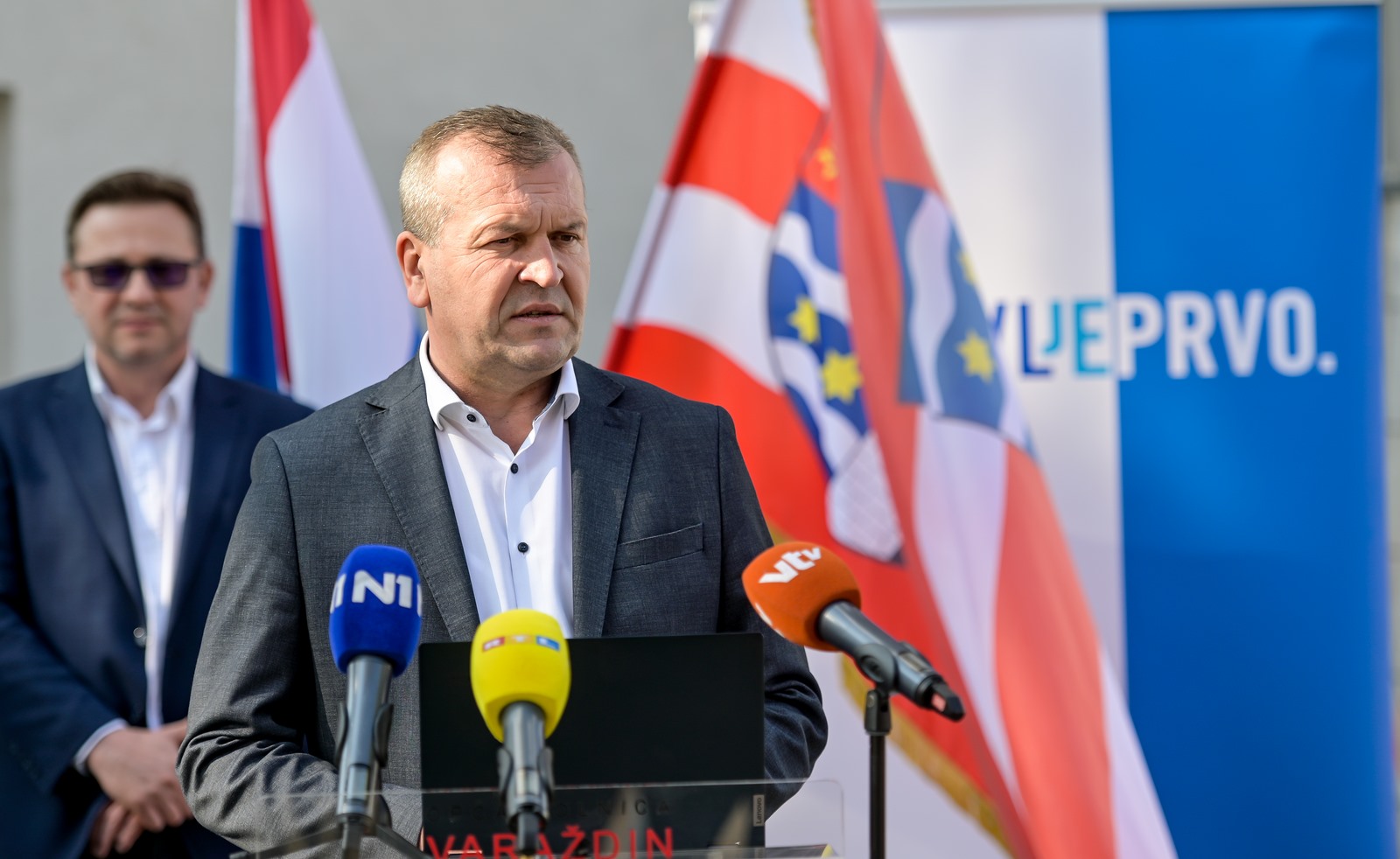 Župan Stričak odgovorio Čačiću: U bolnici su ljudi važniji nego fasada