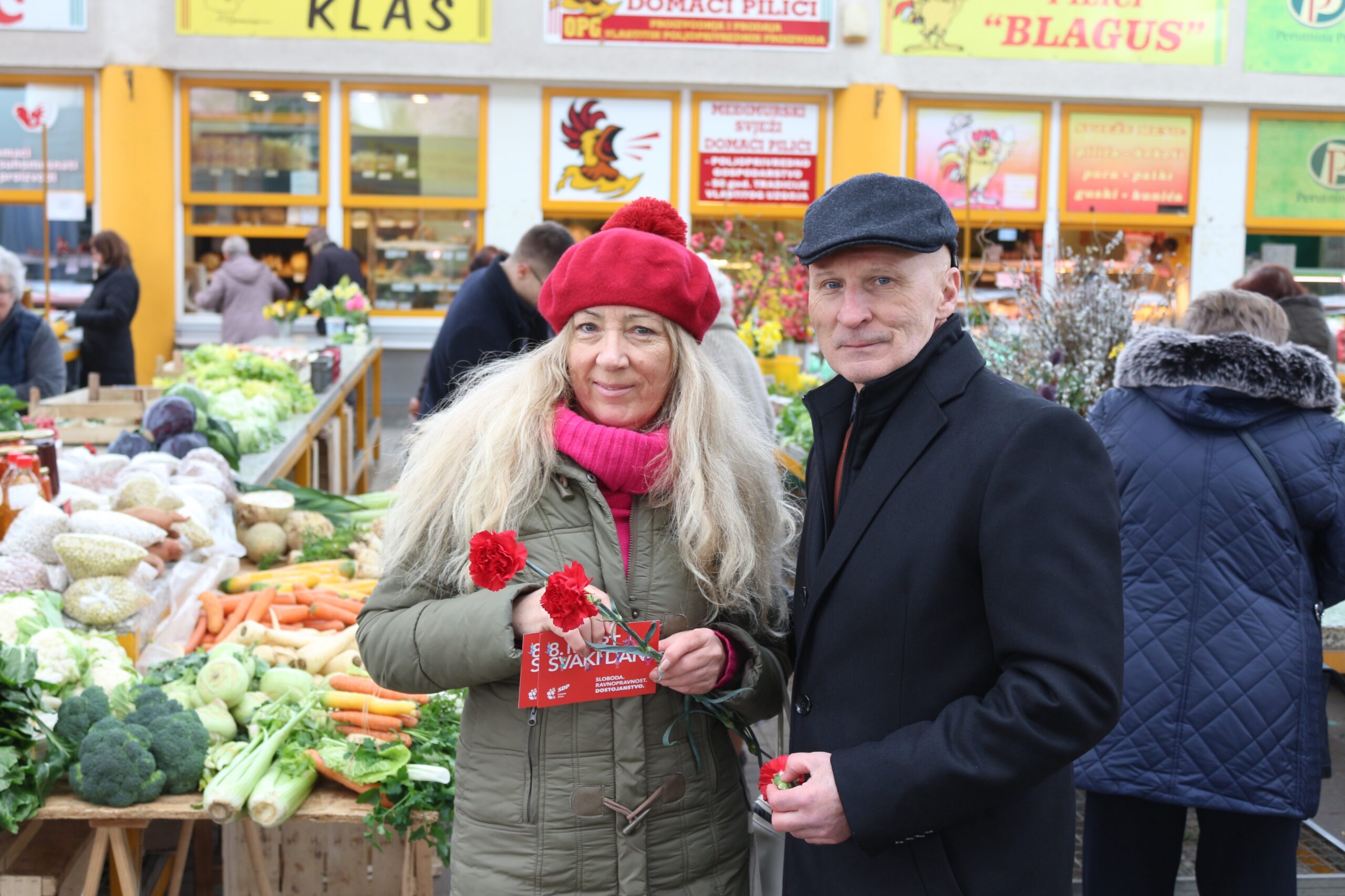 SDP-ovci dijelili karanfile diljem Varaždinske županije