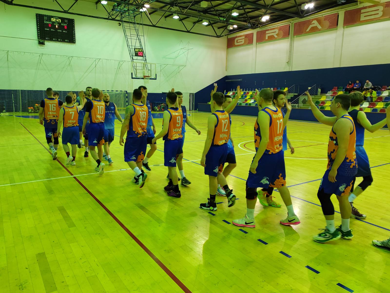 KK Varteks 62 : 92 KK Grafičar