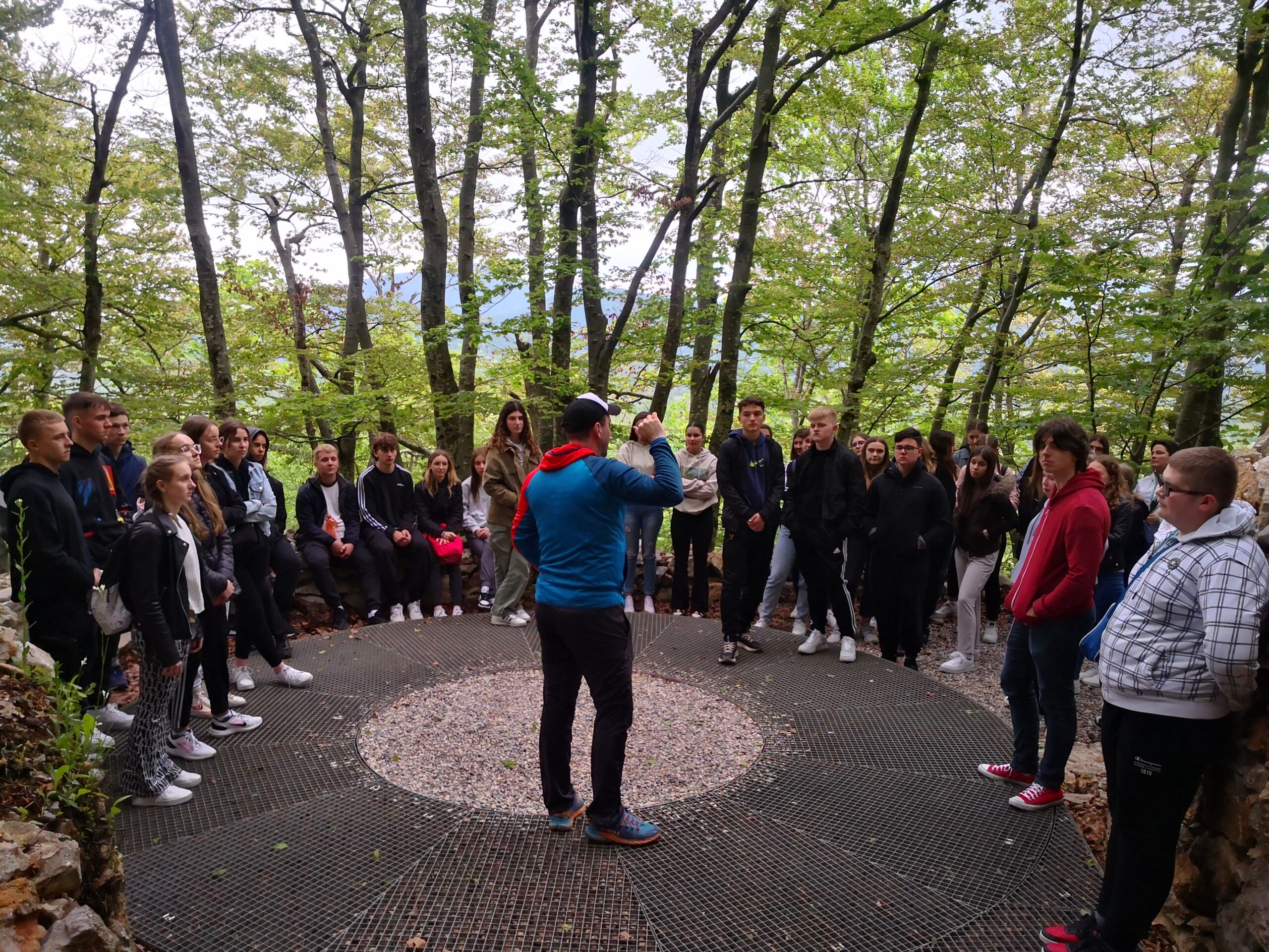 Učenici Srednje škole Novi Marof u Sjevernoj Dalmaciji