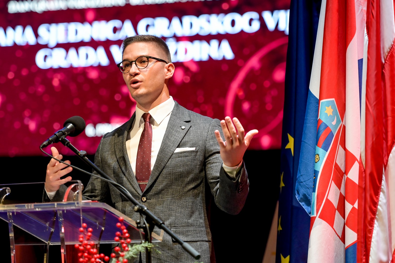 Lovro Lukavečki novi je predsjednik varaždinskog SDP – a: “Lovro je budućnost ne samo Varaždina, nego i Hrvatske”