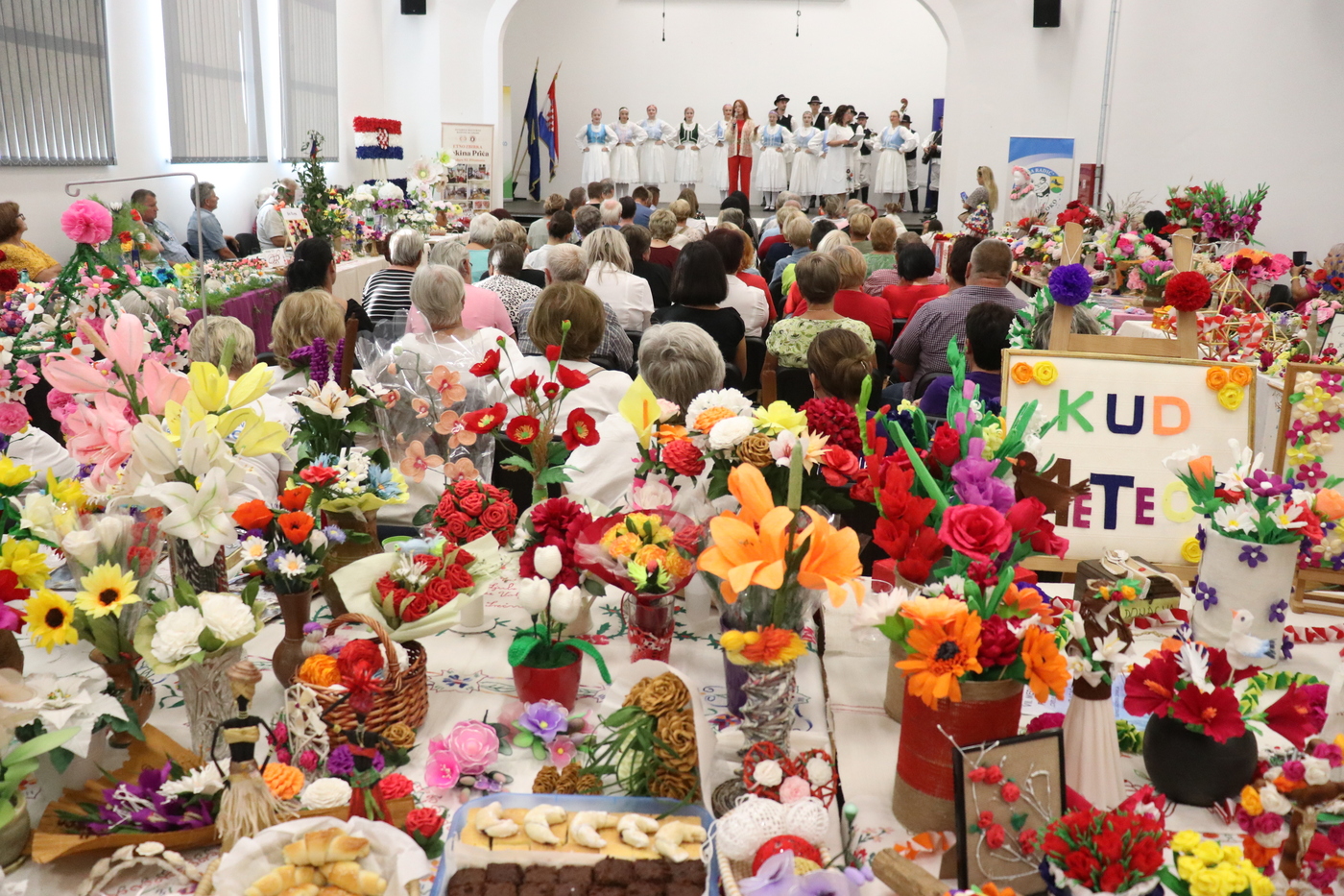 VII. Festival kinča – „Cvetje i tiči svete Roze“ održan u Visokom