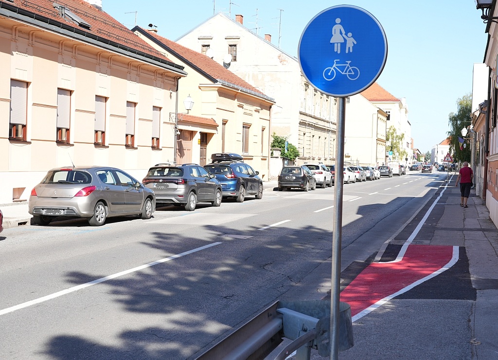 U CENTRU VARAŽDINA Ostao bez novca i lopov mu “peglao” karticu