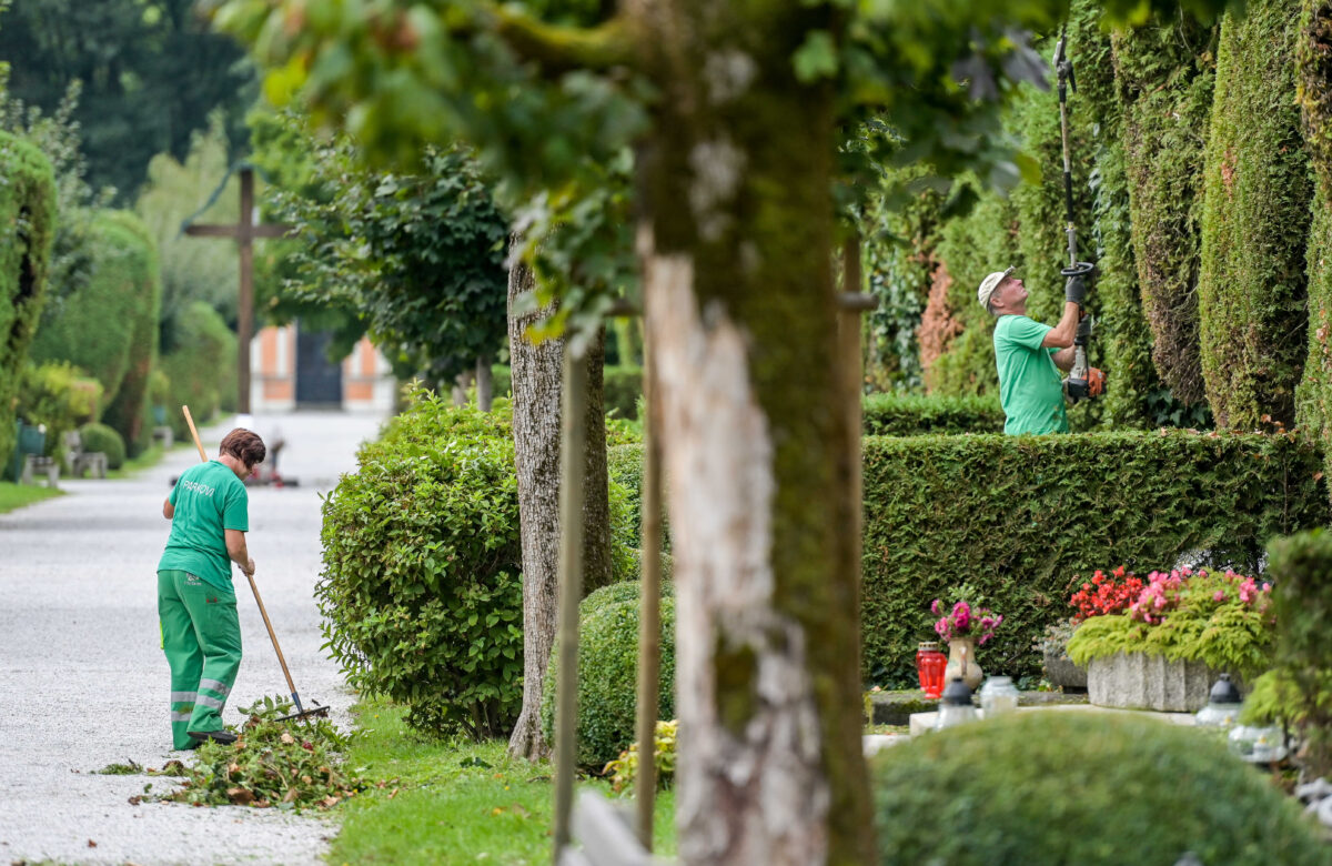 Blagdan Svih svetih: Produženo radno vrijeme groblja i preporuke za posjetitelje