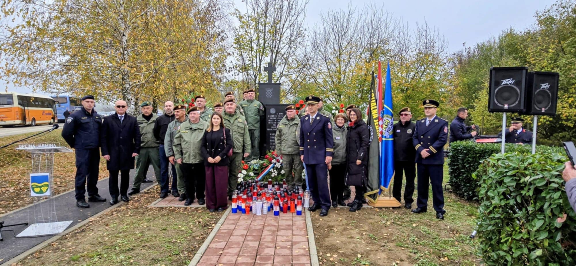 Polaganjem vijenaca te Svetom misom obilježena 34. obljetnica pogibije ratnih pripadnika Specijalne jedinice policije PU varaždinske “Roda” u Jarmini