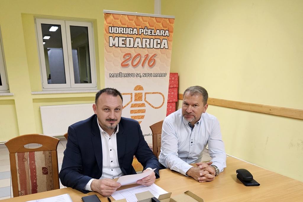 Grad Novi Marof potpisao ugovor s Udrugom pčelara