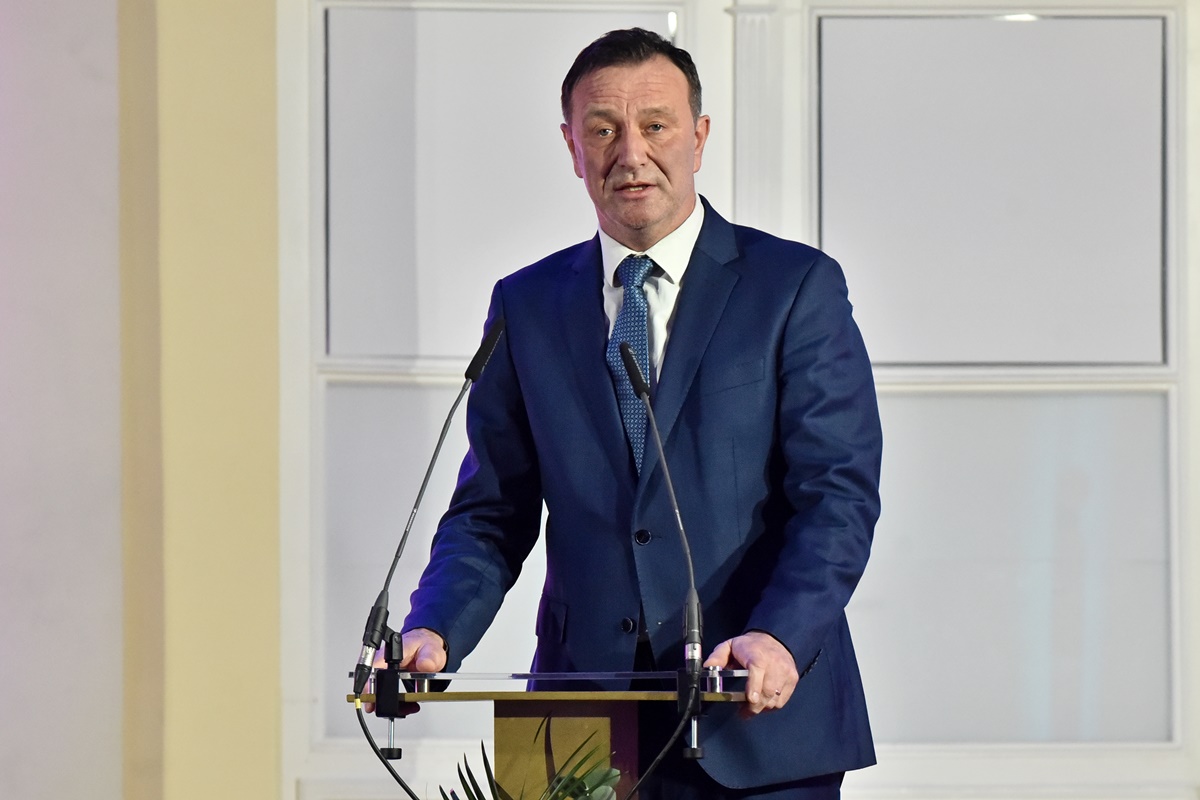 Gradonačelniku Varaždina potvrđena optužnica. On je za večeras najavio izvanrednu presicu