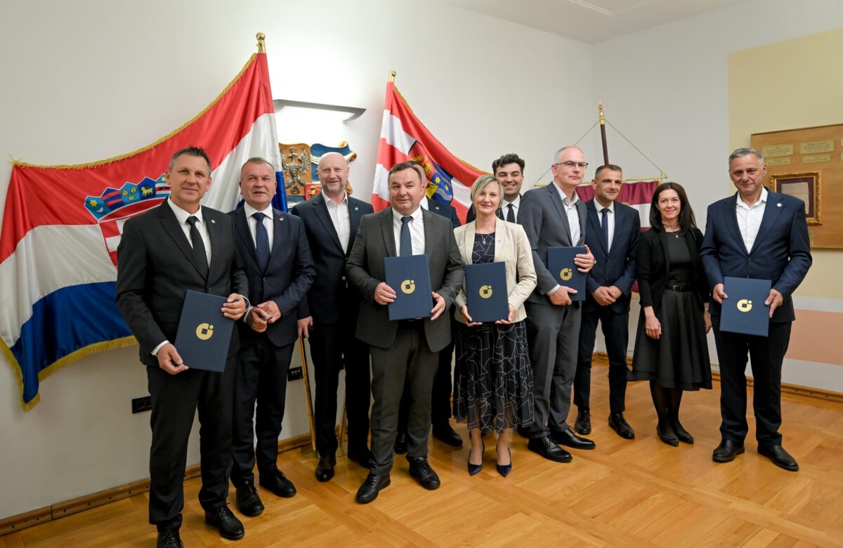 Pet županija sa sjevera potpisalo sporazum o suradnji obrtničkih komora