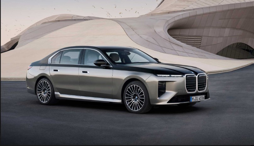 BMW predstavio novu Seriju 7