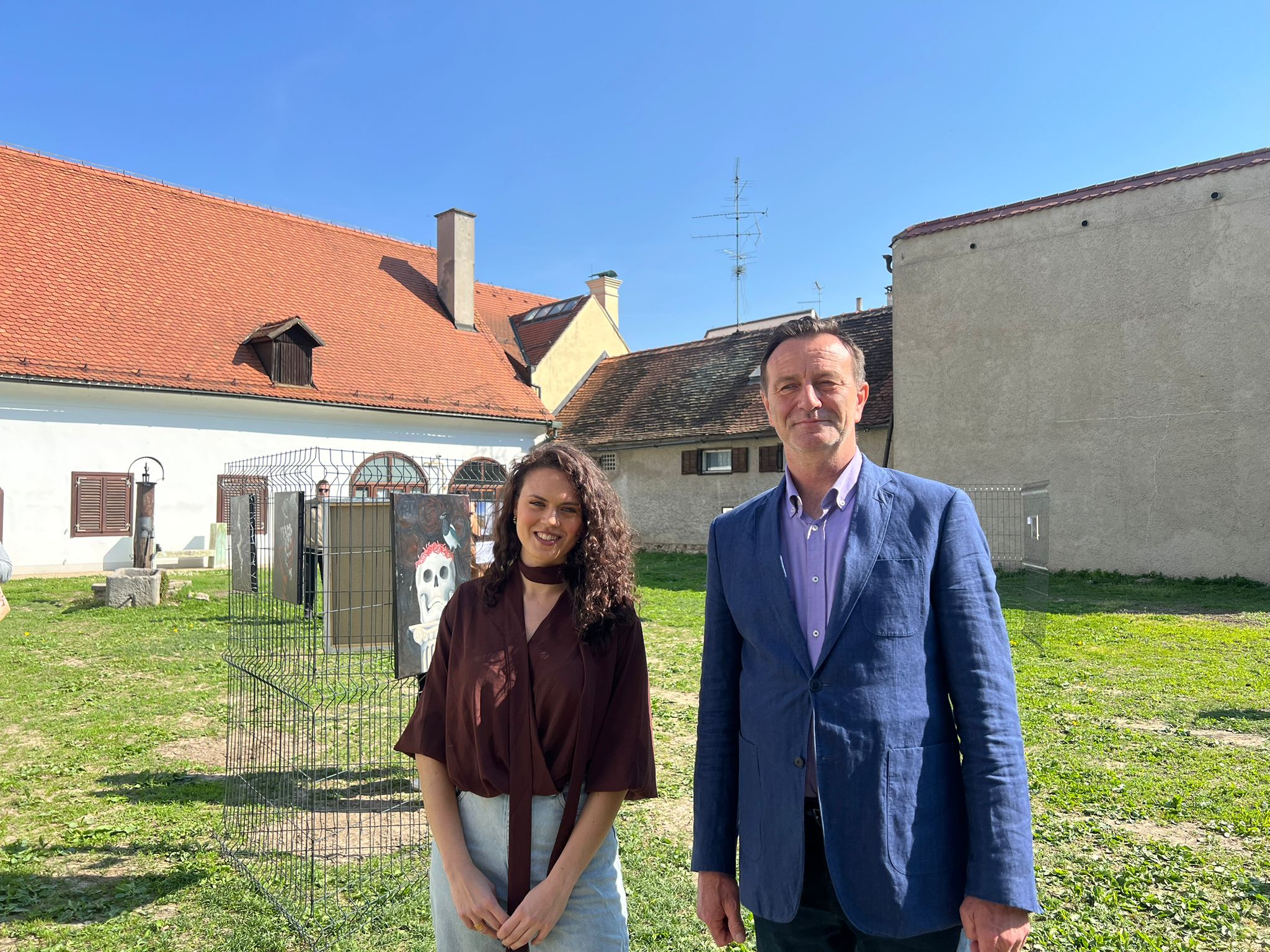 CTRL + ART: Pop-up izložba mladih umjetnika u dvorištu palače Sermage