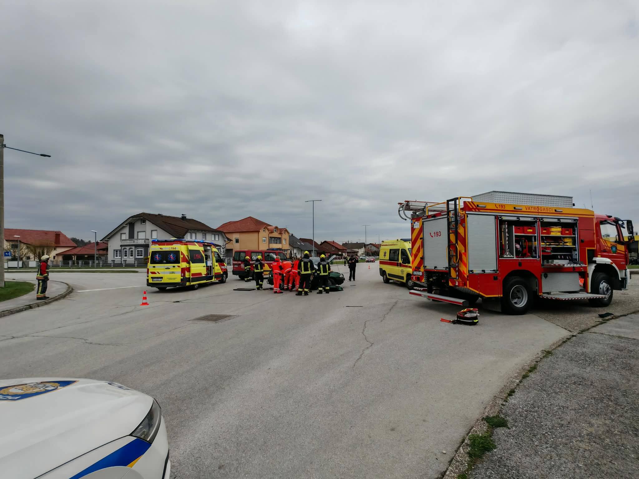 Policija: “Nije se zaustavio već je troje završilo u bolnici”