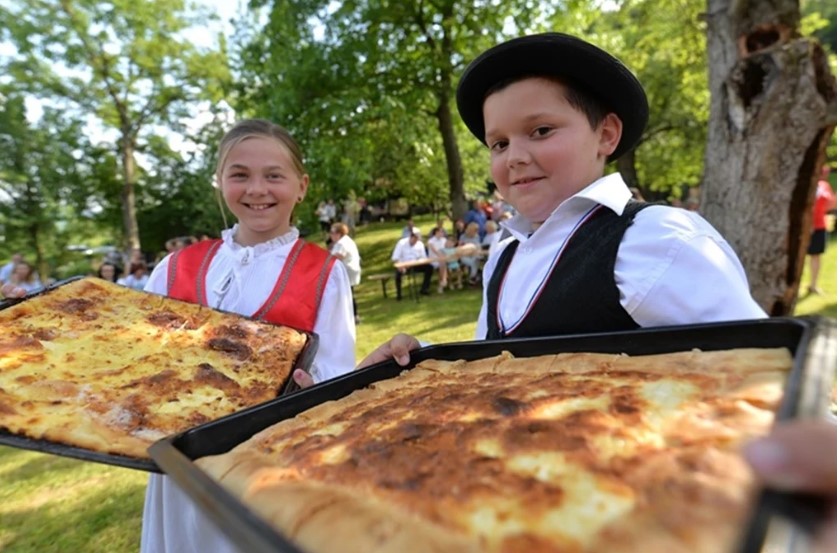 Mađarevo okuplja ljubitelje tradicije na 12. Danima pere
