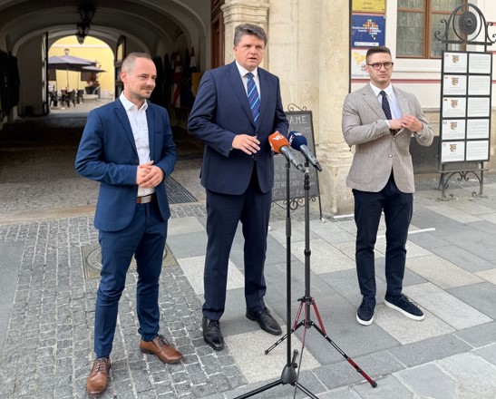 Marković : “I Stričak i ja imamo dvije kćeri. Kuda ćemo doći ako našu djecu stavljamo u blato?”