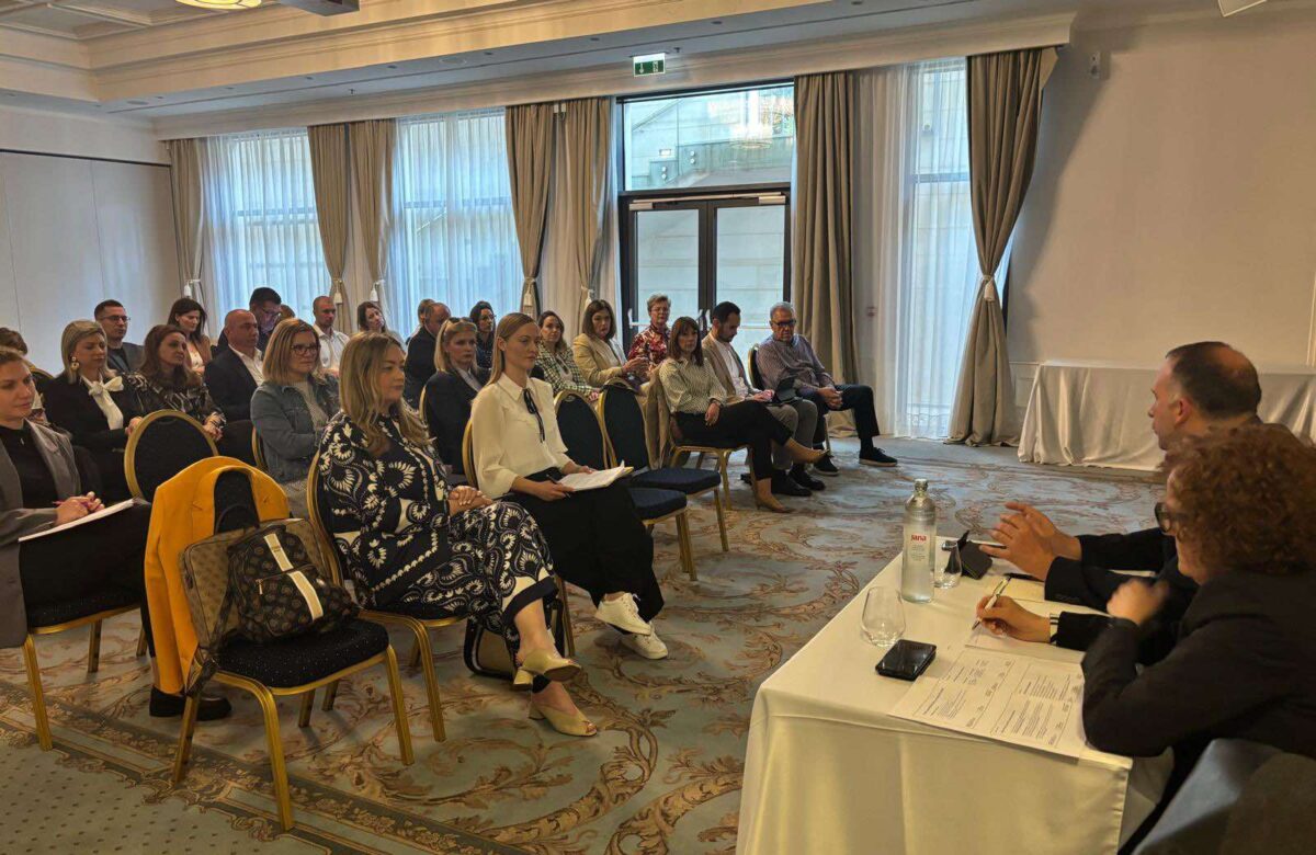 U Splitu održana zajednička sjednica radnih skupina Hrvatske zajednice županija