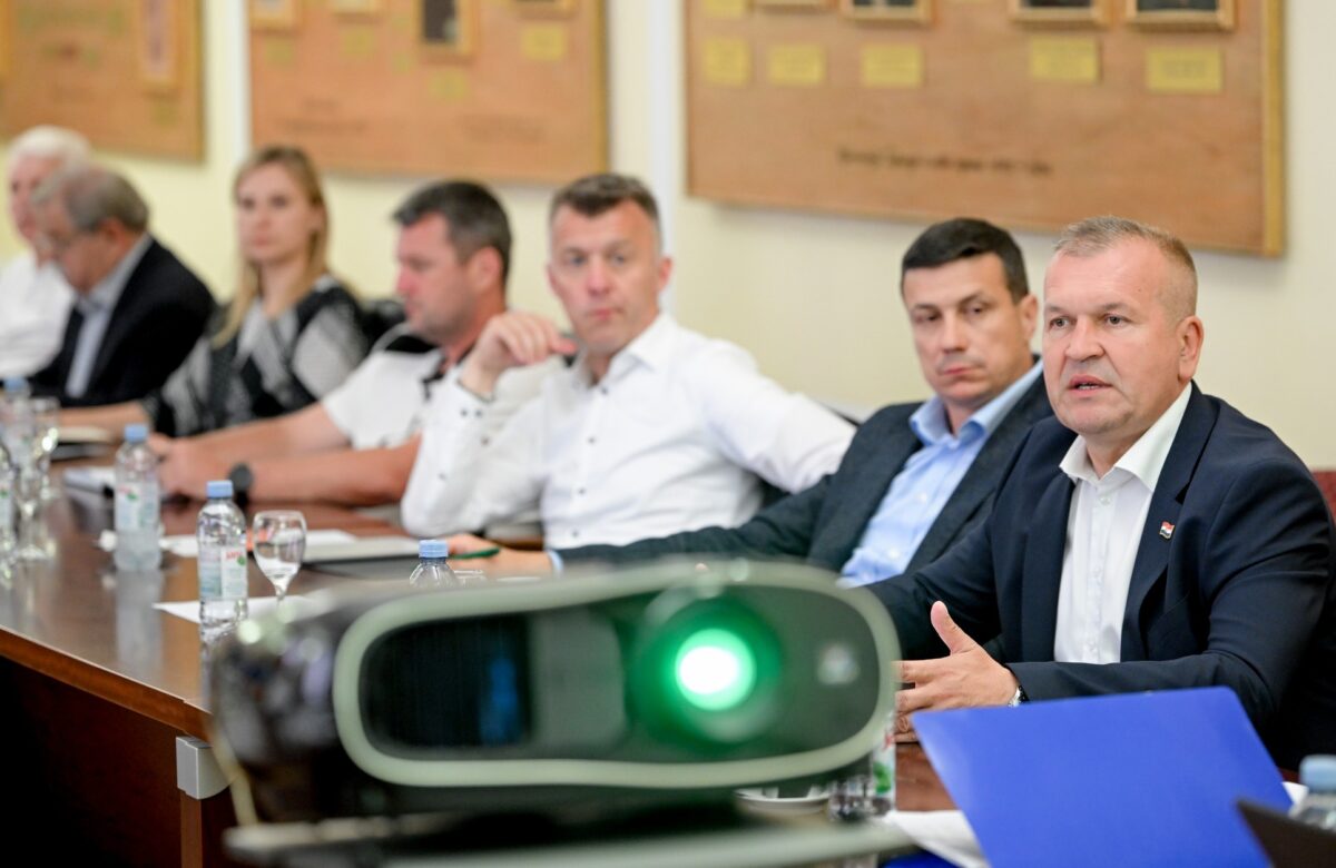 Priuštivo stanovanje i prostorni planovi nove generacije u fokusu sastanka s gradonačelnicima i načelnicima