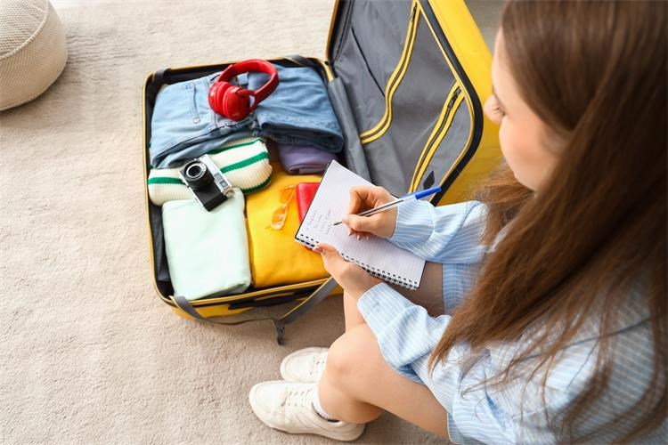 Lani su Hrvati bili na 5,4 milijuna privatnih višednevnih putovanja