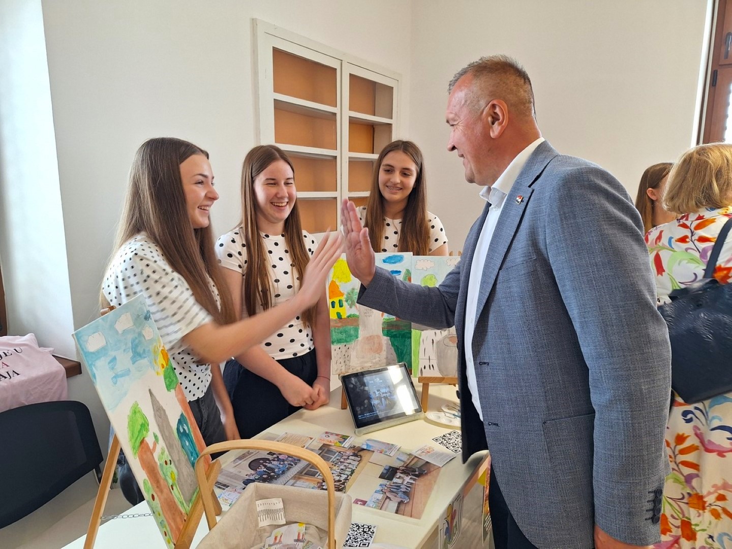 Baš „slay“: Učenici 48 škola osmislili i proveli zanimljive i korisne projekte građanskog odgoja, izdali su i rječnik generacije Z