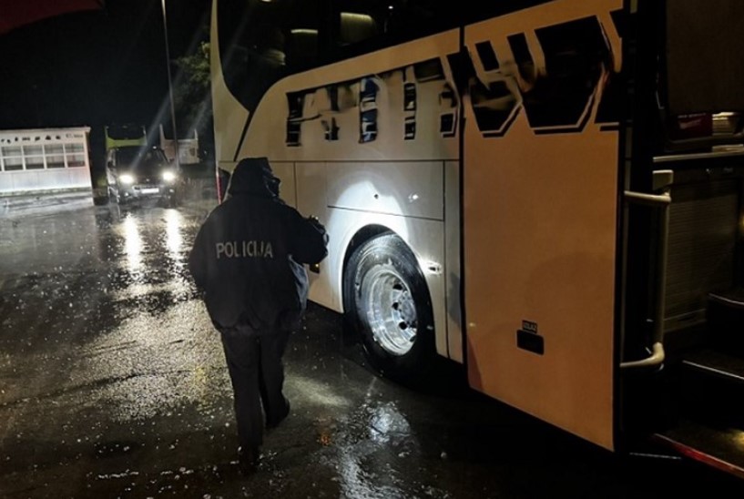 Policija provjeravala ispravnost autobusa za prijevoz učenika na izlet. Evo što su utvrdili
