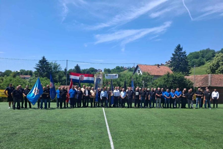 Tradicionalnim Memorijalnim malonogometnim turnirom „Zvonko Simon“ odana počast poginulom visočkom branitelju