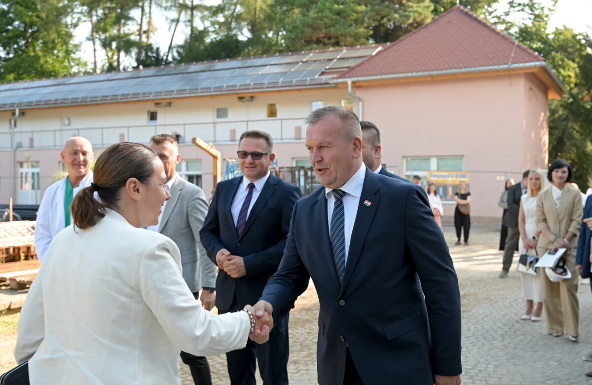 Prvi posjet ministrice zdravstva nakon 30 godina: Evo što donosi velika obnova Klenovnika