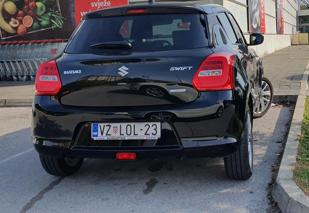 Želite registracijsku oznaku po želji? Evo koliko košta i koja su ograničenja