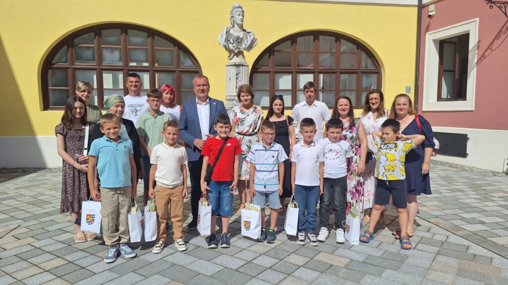 Prijem župana za učenike OŠ Visoko koji su osvojili pet prvih mjesta na državnom natjecanju GlagoMatika  