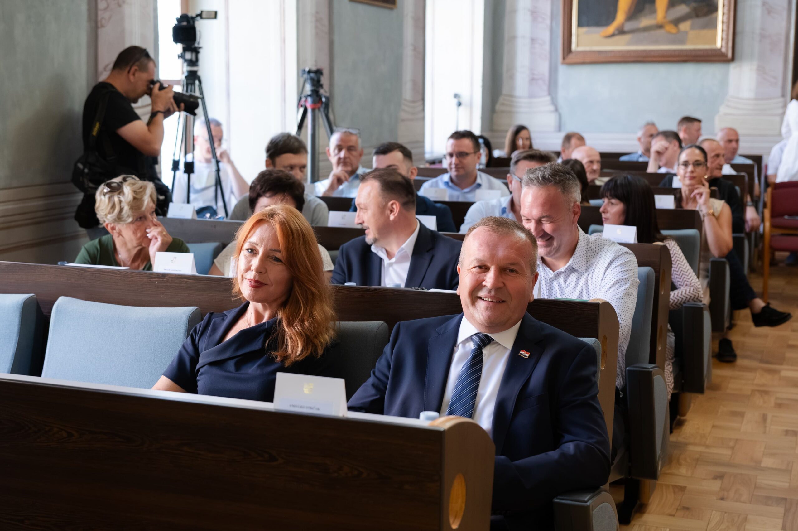 Županijska skupština potvrdila dobitnike javnih priznanja, prihvaćen projekt zaštite špilje Vindija  