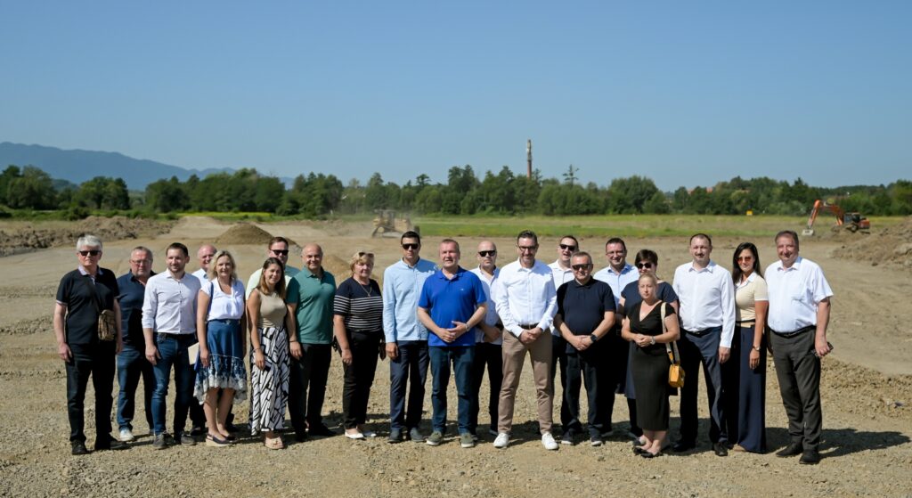 Župan Stričak na gradilištu brze ceste: “Nazire se dimnjak kod Cerja Tužnog”