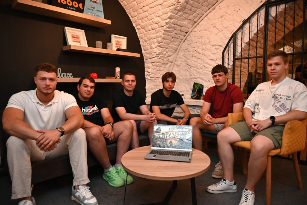 FOI HISTORY GAME Studenti FOI – a razvili edukativnu igru o povijesti Varaždina