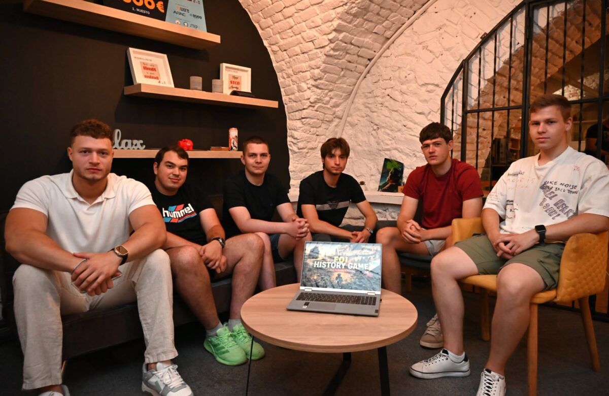 FOI HISTORY GAME Studenti FOI – a razvili edukativnu igru o povijesti Varaždina
