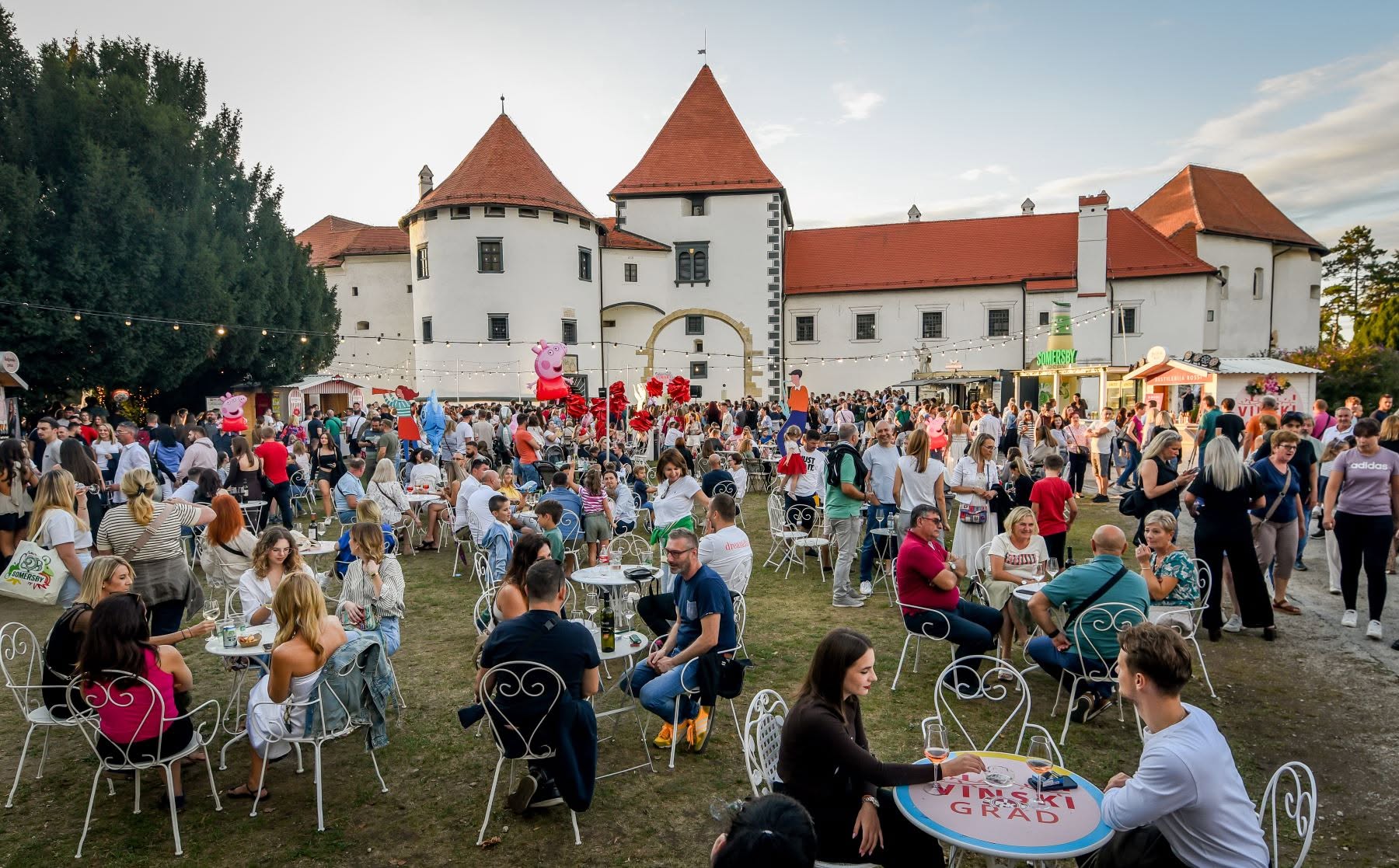 Dan prije Špancirfesta otvara se Vinski grad: Čeka vas 300 vinskih etiketa, burgeri, sirevi…