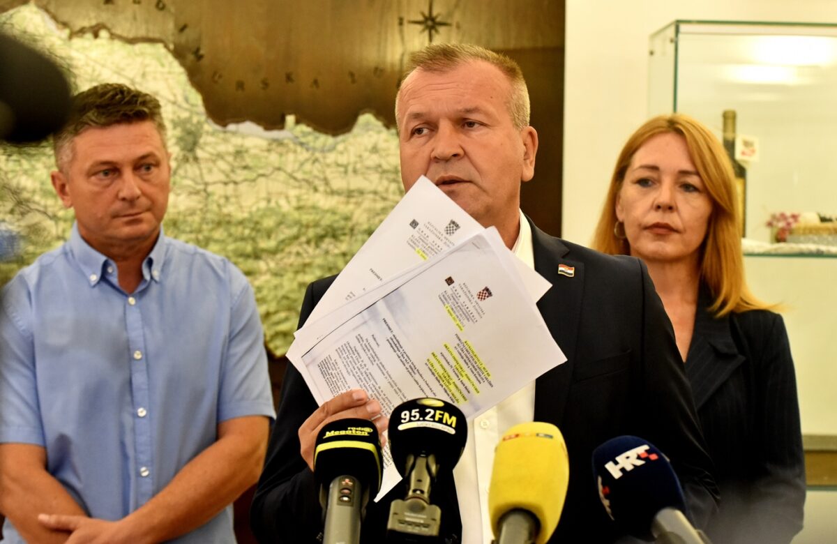 Župan Stričak: Državni inspektorat je još prije 1,5 godinu obavijestio Bosilja i Markovića o otpadu u Podravskoj ulici