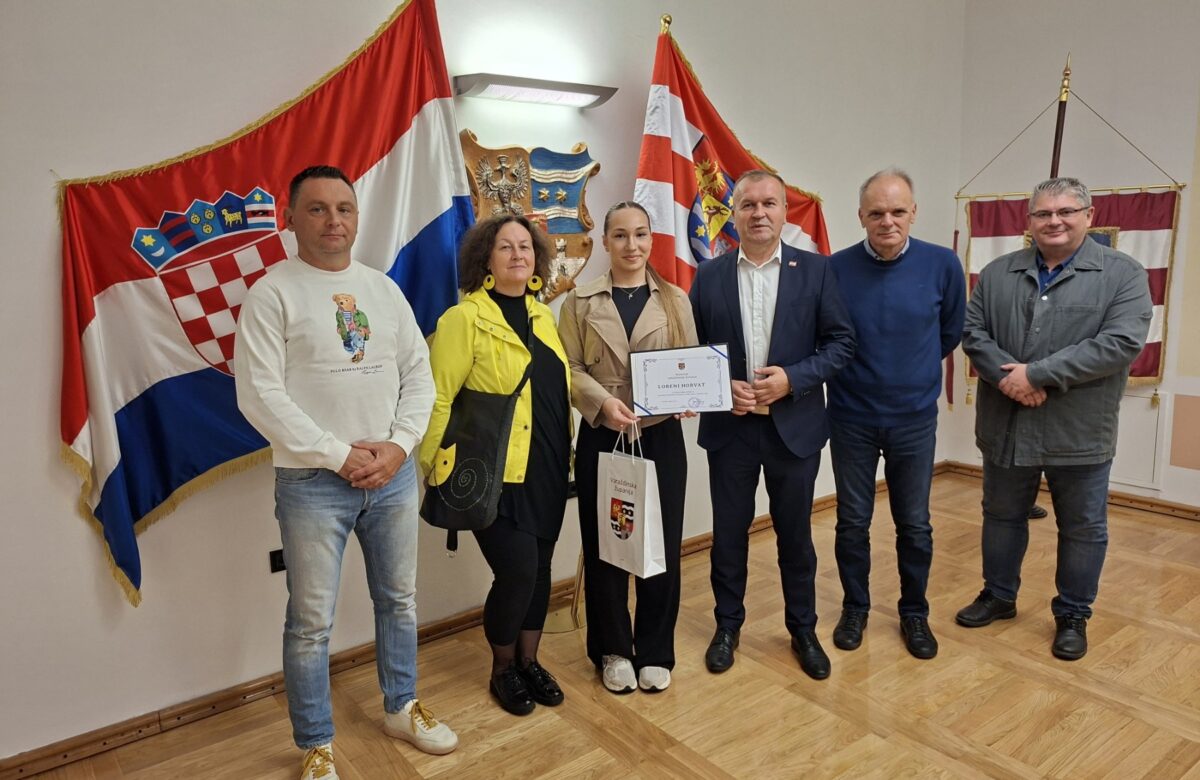 Župan Stričak primio Mateja Križanića i Lorenu Horvat, osvajače medalja iz matematike i boksa