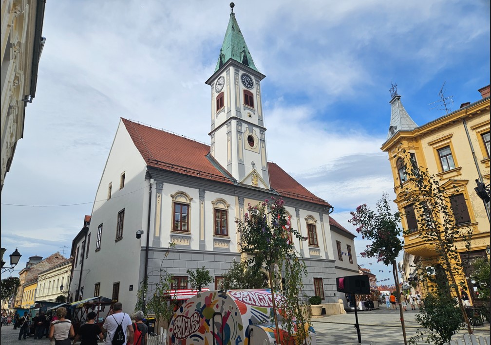 Grad Varaždin predlaže porez na nekretnine 4 eura po kvadratu. Traže mišljenje građana
